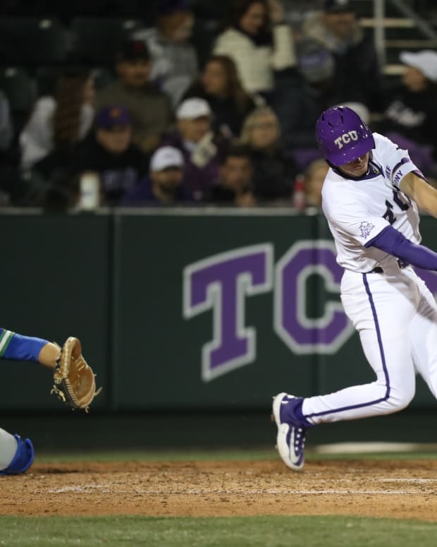 Anthony Silva base hit against FGCU